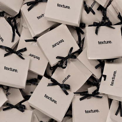 texture signature bag